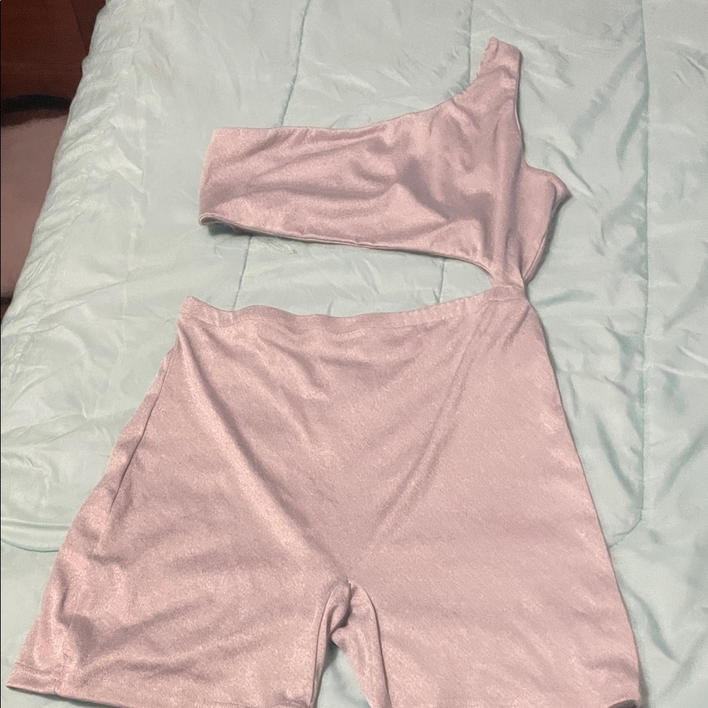 SHEIN Silver-Gray One-Shoulder Shimmery Romper